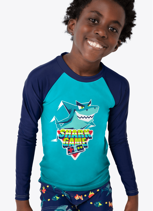 Camiseta Menino Tubarão