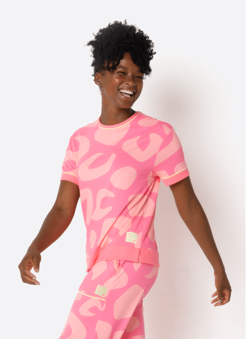 Pijama Manga Curta Feminino Onça
