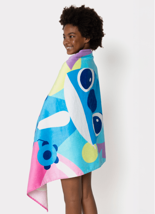 Toalha de Praia Menina Stitch